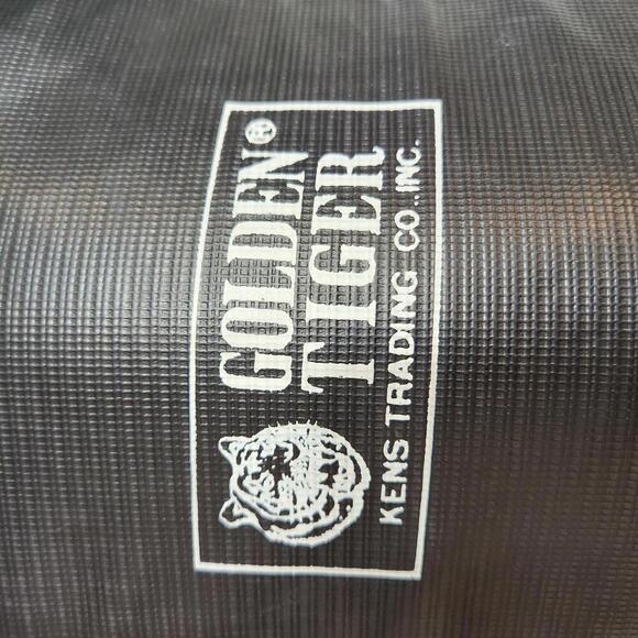 Golden Tiger Martial Arts/Karate Sleeve Mitt - Picture 2 of 7